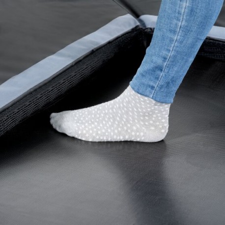 EXIT Dynamic trampolin i jordniveau 244x427cm med Freezone sikkerhedsfliser