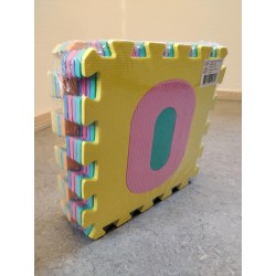 Skumpuslespil til gulv med tal