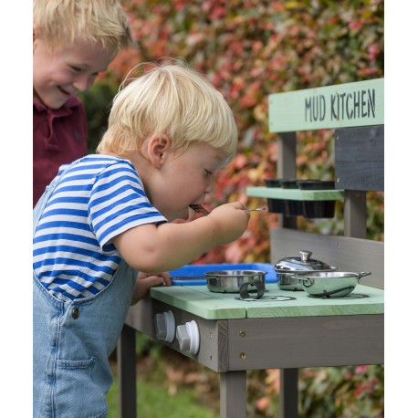 Swingking udendørskøkken i træ - naturfarvet