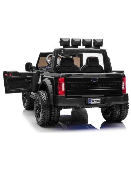 Ford Super Duty Truck 4x4 - Sort
